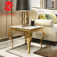 Table d'appoint de luxe au design élégant avec plateau en marbre, base en acier inoxydable doré, table d'appoint noire, table d'angle en marbre doré