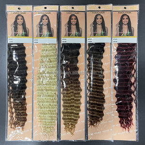 <span class=keywords><strong>Extensiones</strong></span> de Cabello Sintético Mira Deep Wave al por Mayor, Rizos de Agua, Trenzas de Ganchillo, Cabello <span class=keywords><strong>a</strong></span> Granel, Estilo Boho Twist Ombre, Fácil de Instalar - Product Image 5