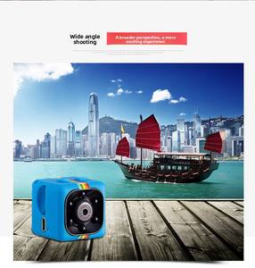 Mini Telecamera Sportiva SQ11 1080P 2MP 30fps H.265 Sensore CMOS Rilevamento Movimento Visione Notturna Archiviazione su Scheda TF Garanzia 3 Anni 200mAh - Product Image 1