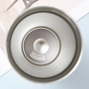 Vaso Térmico Aislado de 500 ml, Taza de Viaje de Acero Inoxidable 316 con Tapa Abatible y Cordón, Taza Térmica a Prueba de Fugas para Bebidas Calientes/Frías - Product Image 4
