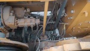 XCMG رافعة زحافة مستعملة رسمية 55 طن XGC55 رافعة محمولة صغيرة مستعملة ذات جودة عالية - Product Image 4