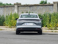 BYD Qin MAX EV 2026 – Édition Premium 530KM – Berline Électrique Neuve – Véhicule à Énergie Nouvelle – Voiture Automatique 100-150kW – Conduite à Gauche – Exportation