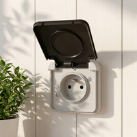 Interrupteur intelligent Ingelec 4 voies IP45 avec variateur LED, design en verre pour usage domestique, compatibilité Z-Wave
