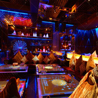 Table de Club de nuit pour Bar de salon haut de gamme et Club Unique au meilleur prix avec un Design intérieur Unique