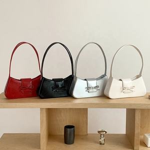 Bolso de Mano de Moda con Diseño de Lazo, Primavera 2025, Bolso de Hombro de Cuero PU Suave de Alta Calidad para Mujer - Product Image 1