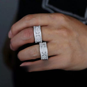 Anillo de Plata 925 con Cruz y Circonitas, Diseño Moderno, Banda Ancha para Hombre y Mujer, Regalo de Lujo para Boda y Aniversario - Product Image 5