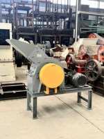 Mini broyeur à marteaux portable - Concasseur de roche mobile pour le concassage de gravier et de pierres de carrière