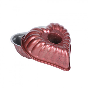 Moule à gâteau en acier au carbone en forme de cœur, antiadhésif, pour gâteau chiffon, pour la cuisine domestique - Product Image 3