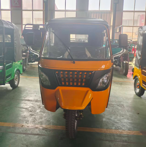 Indisches und Ghanaisches Beliebtes und Meistverkauftes Passagier-Dreirad mit 200ccm Motor und Offener Version Bajaj - Product Image 3