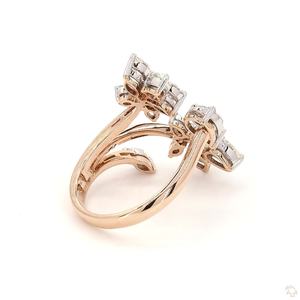 Impresionante Anillo de Oro con Diamantes para Mujer, Elegante y Lujoso, Regalo de Compromiso o Boda, Joyería Fina, Brillo Premium - Product Image 1