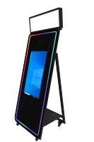 Nouveau photomaton miroir magique selfie photomaton miroir magique led cadre écran tactile avec étui de vol caméra pour les événements