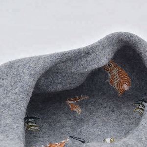 หมวกเบเร่ต์ขนสัตว์แท้ปักลายกระต่ายกระรอกสไตล์ยุโรปอเมริกาแฟชั่นทันสมัยสำหรับผู้หญิงฤดูใบไม้ร่วงฤดูหนาว - Product Image 6