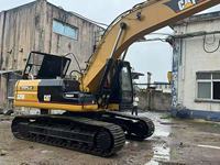 Excavatrice sur chenilles CAT 325BL presque neuve, d'origine Caterpillar, matériel de construction d'occasion, disponible en stock dès maintenant.