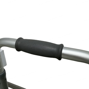 CA920 Aluminum Alloy Adjustable Lightweight Orthopedic Folding Rollator Disc Brake-Convenient Rehabilitation Tool for Elderly - Product Image 3