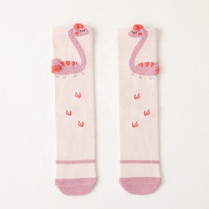 Chaussettes hautes pour bébé motif <span class=keywords><strong>dinosaure</strong></span>, tricotées, respirantes, antidérapantes, douces, sans coutures, en coton biologique, pour ramper et marcher, pour tout-petits - Product Image 2