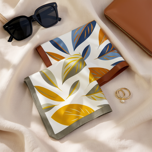 Écharpe en soie à motif de feuilles 70x70 cm carrée pour femmes, accessoire de mode - Product Image 3