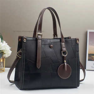 Hot Selling Wholesale Fashion Trendy Designer Ladies Bags Pu Leather Women's Luxury <b>Handbags</b> for Women - Product Image 3