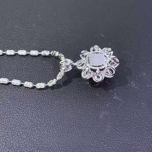 จี้พลอยทับทิมลายดอกไม้สีทอง18K 1.02ct ทับทิมแบบไม่ถูกความร้อนตามธรรมชาติจี้พลอยแซฟไฟร์สีขาว9เม็ดสำหรับผู้หญิง - Product Image 6