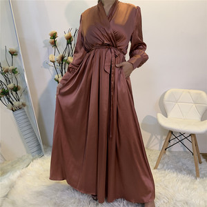 Moyen-Orient turquie Satin nouvelle mode femmes longue robe col en V dubaï islamique robe musulmane - Product Image 6