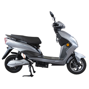 Motocicleta <span class=keywords><strong>Eléctrica</strong></span> Clásica de 10 Pulgadas CKD SKD, Scooter Eléctrico de 600/800W y 50km/h para Adultos - Product Image 4