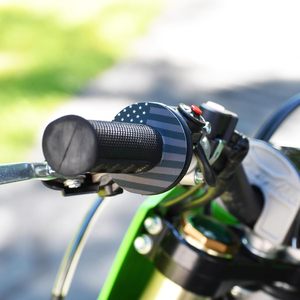 แผ่นรองมือจับคันเร่งมอเตอร์ไซค์ <span class=keywords><strong>BMX</strong></span> สำหรับ<span class=keywords><strong>เด็ก</strong></span> ป้องกันการเกิดแผลพุพอง กันน้ำ ทำจากนีโอพรีน รูปทรงโดนัท กันลื่น - Product Image 4