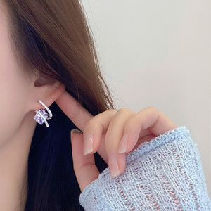 Orecchini a Perno Geometrici Quadrati, Gioielli Eleganti e Chic per Donne, Accessorio Regalo per Uso Quotidiano e Feste - Product Image 6