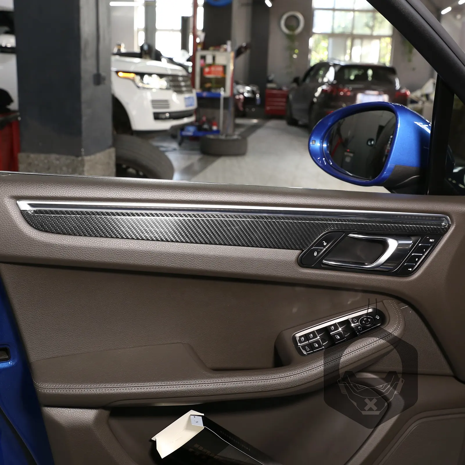 Per Porsche Macan 14-20 copertura del pannello della portiera dell'auto in fibra di carbonio a secco accessori interni auto decorativi