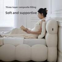 Lit blanc doux de style crème français, facile à assembler, résistant aux chocs, design sensible au lieu, mobilier de chambre avec matelas souple