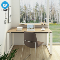 Bureau d'ordinateur moderne en bois LIWEI, en vente flash, avec fonction extensible et installation facile pour un usage domestique ou au bureau