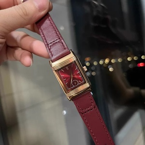 Reloj de Mujer de Lujo Reversible Jaegeer con Esfera Cuadrada, Correa de Cuero y Movimiento de Cuarzo - Product Image 3