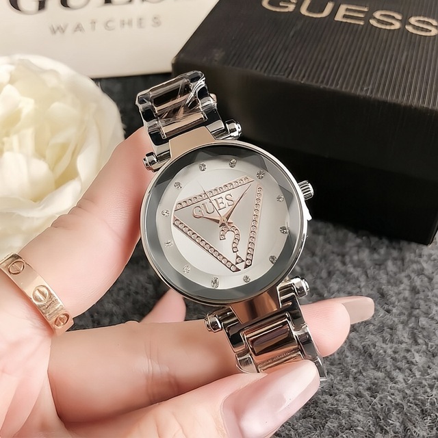 New Inverted Three Pattern Fashionable Women's Versatile Casual Commuter Quartz Watch with Unique Geometric Question Mark Dial
