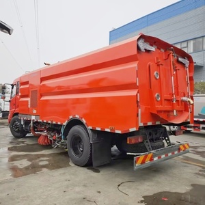 Camión barredor de calles Dongfeng, vehículo multifuncional de limpieza y lavado con motor y bomba - Product Image 1