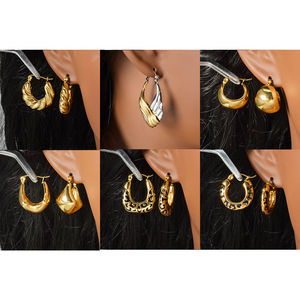 Boucles d'oreilles pendantes classiques vintage tendance à motif floral, plaquées or 18 carats, en acier inoxydable, vente en gros pour femmes - Product Image 5