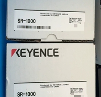 Lecteur de codes-barres à capteur d'image autofocus KEYENCE SR-1000 avec fixation filetée