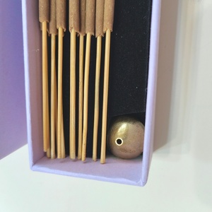 Wholesale Essential <b>Scented</b> Aromatic Luxury Incense <b>Stick</b> Agarbathi Sandalwood Fragrance - Product Image 3