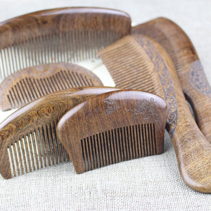 Peigne en bois de santal doré, grand format, portable, style ethnique, design géométrique, pour hommes et femmes, soin des cheveux longs - Product Image 2
