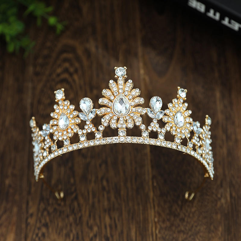 เพชรสีขาวทอง