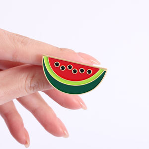 Leuke watermeloen ontwerp emaille pin cartoon vers fruit broche revers rugzak badge decoratieve sieraden groothandel - Product Image 4