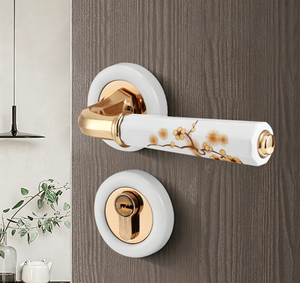 Poignée de <span class=keywords><strong>porte</strong></span> européenne de luxe en <span class=keywords><strong>laiton</strong></span> doré avec bouton en <span class=keywords><strong>porcelaine</strong></span> émaillée craquelée - Product Image 1
