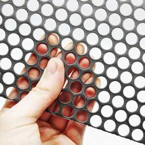 10 đến 20 mét lỗ tròn <span class=keywords><strong>SS</strong></span> 304 316 thép không gỉ đục lỗ kim loại tấm 6 mét Độ dày nhôm đục lỗ kim loại lưới giá tấm - Product Image 2