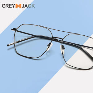Gafas Rectangulares Greyjack 66012, Montura Completa de Acero Inoxidable, Protección Contra Luz Azul, Unisex - Product Image 1