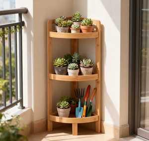 Étagère à épices et à bocaux en bambou moderne, durable et écologique à trois niveaux avec rangement pour les articles de salle de bain - Product Image 1