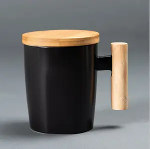 Hoge Kwaliteit Fabriek Gevulde Porseleinen Mok Goedkope Geglazuurde Keramische Houten Handvat Grijze Kleur Water Cup Logo Aangepaste Geschenken