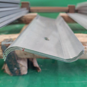 Pièces courbées sur mesure en acier inoxydable 304, épaisseur 1 mm, usinées avec précision pour équipement industriel - Product Image 1