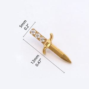 Personalizado ASTM f136 titanio sin rosca pasador roscado Agger CZ cartílago labret Helix parte posterior plana G23 cuerpo piercing joyería - Product Image 3