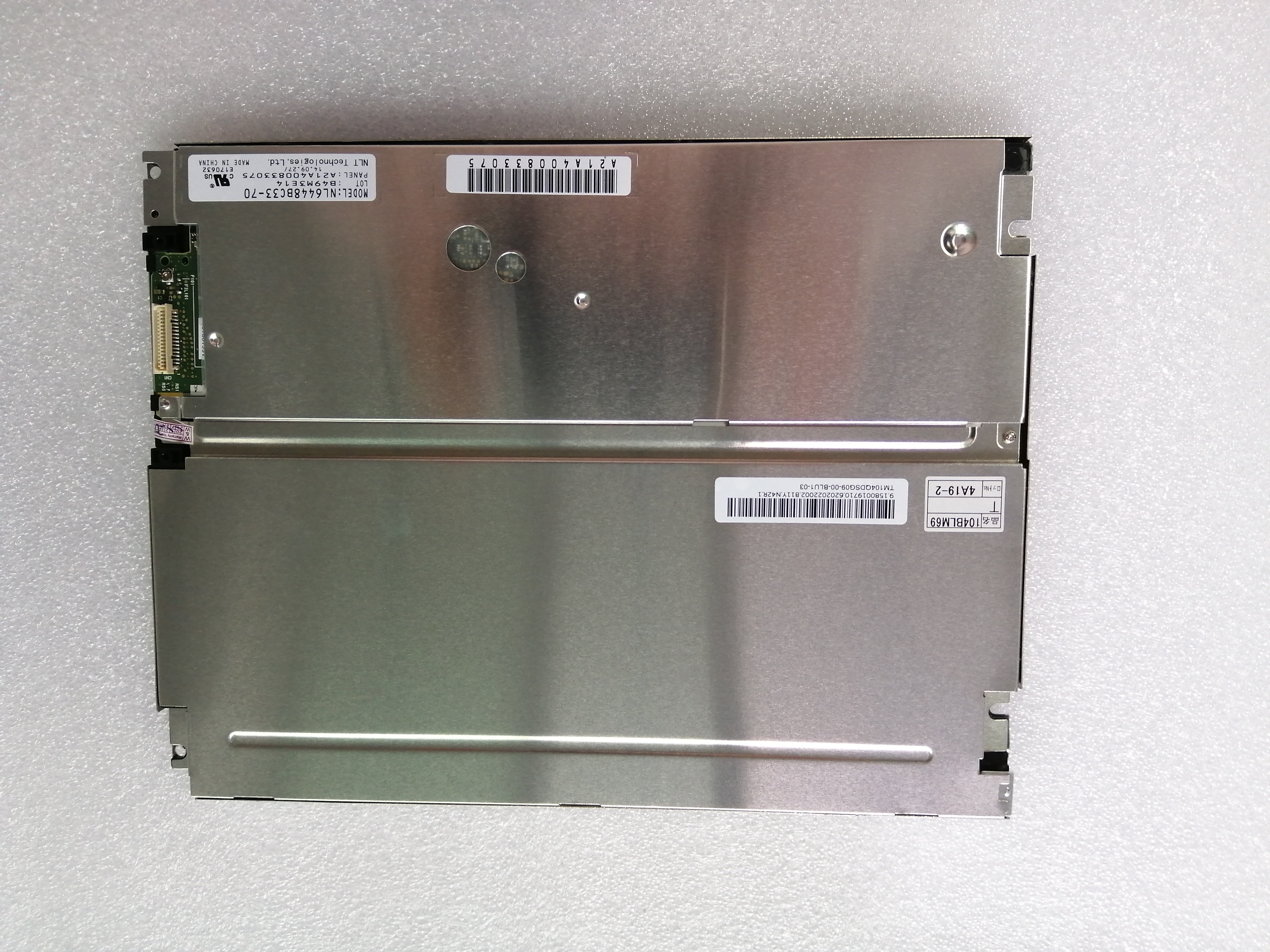 Tianma　NL6448BC33-70　10.4インチTFTディスプレイ　NECのOEM品　新品未使用　送料無料　LCD モニター　画面 Tianma NL6448BC33-70 10 4インチTFTディスプレイ NECのOEM品 新品未
