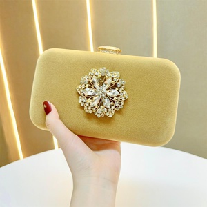 Borsa pochette in velluto moda 2025 per donna borse a tracolla eleganti da donna borse da donna con strass da sposa - Product Image 5
