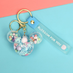 Vente en gros de perle d'huile tête de <span class=keywords><strong>Mickey</strong></span> coulant sable porte-clés pendentif boucle personnalisé livre sac acrylique poupée pendentif - Product Image 5