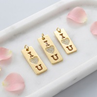 Pendentif rectangulaire plaqué or 18 carats avec message « Je t'aime », breloque en or avec lettre rubis et cœur pour cadeau de Saint-Valentin, vente en gros