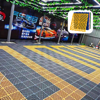 Dalles de sol de garage emboîtables multicolores, tapis en grille plastique antidérapants pour atelier de detailing automobile